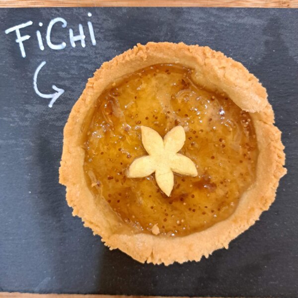 crostata con marmellata di fichi